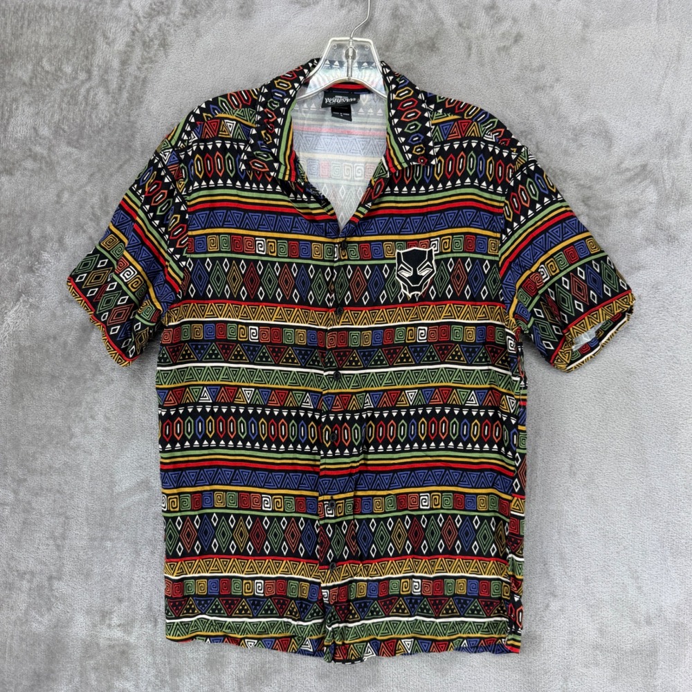 Our Universe Marvel Black Panther Wakanda Forever Rayon‎ Shirt Mens Small Tribal